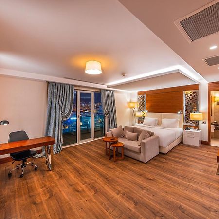 Holiday Inn Ankara - Cukurambar By Ihg Exterior photo