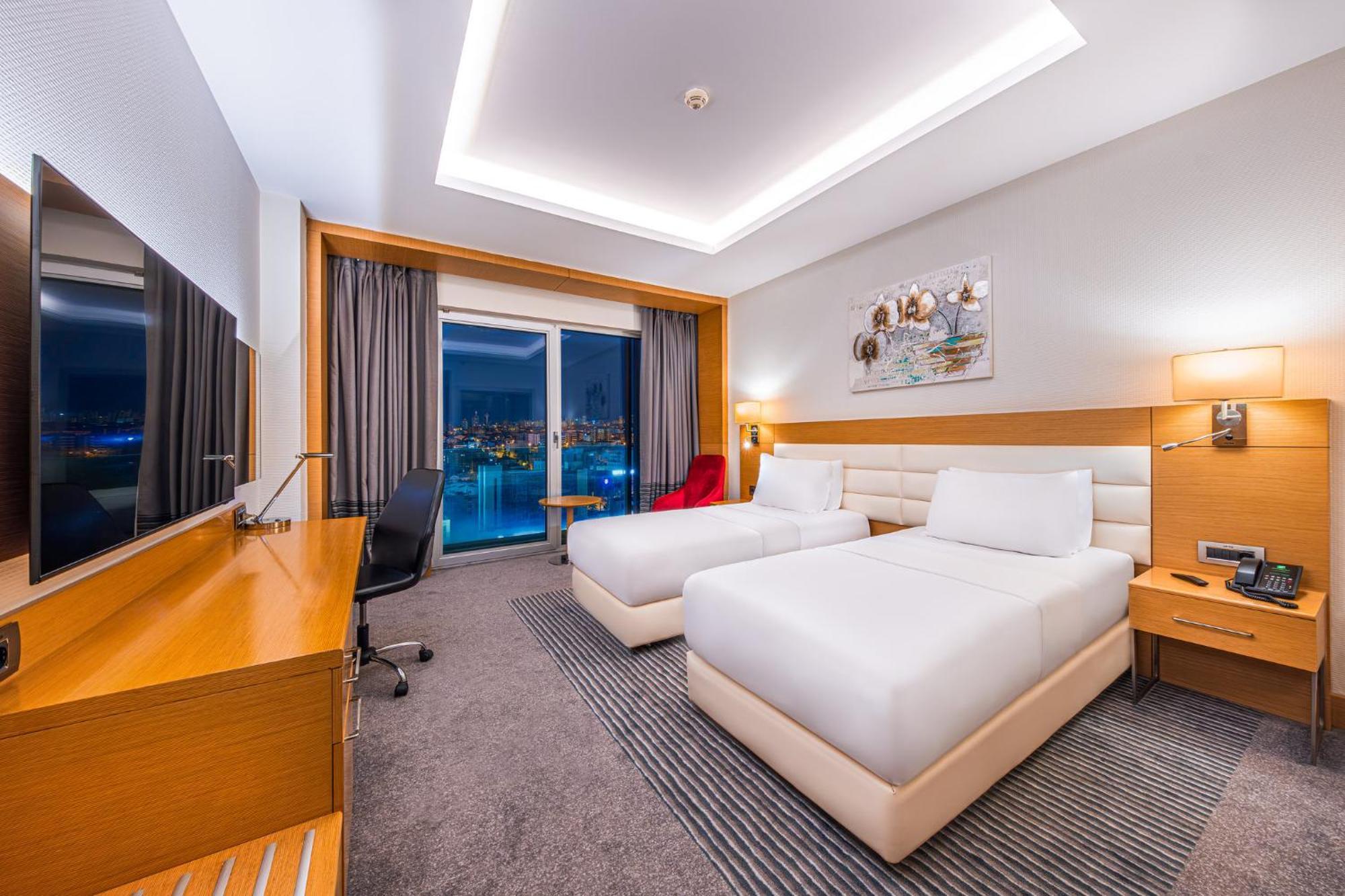 Holiday Inn Ankara - Cukurambar By Ihg Exterior photo